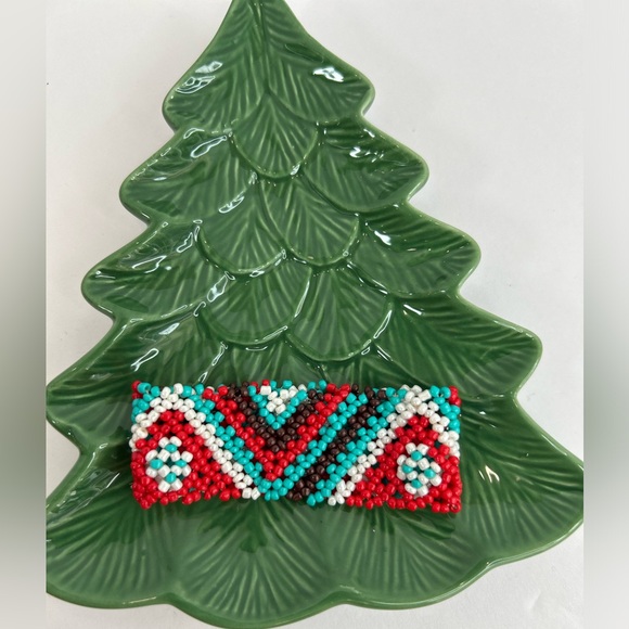 Stretchy seed bead bracelet. Preloved great condition - Picture 2 of 2